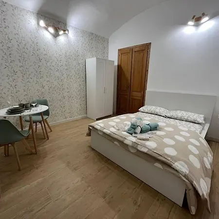Maison Vivien, Nel Cuore Di Torino.